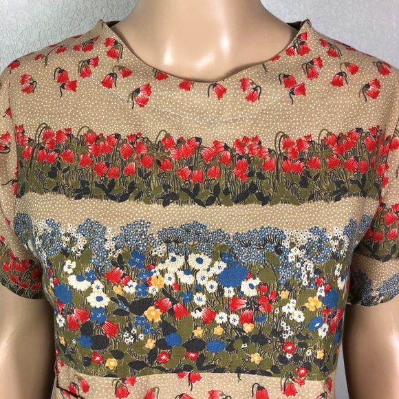 Vintage Floral Retro Blouse - Picture 2 of 9